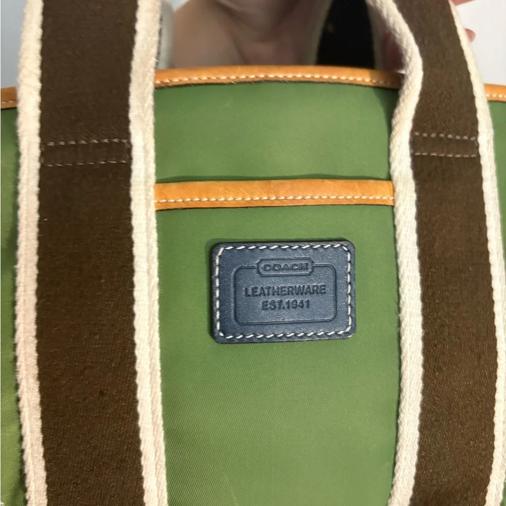 Coach Vintage Y2K Hamptons Mini Tote - Picture 3 of 7